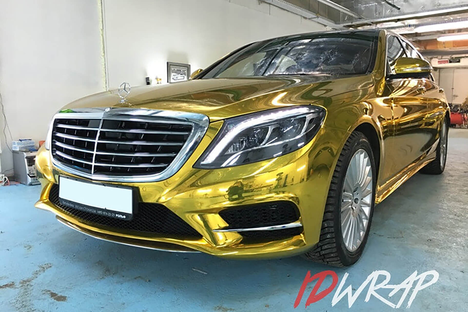 Золотой Mercedes