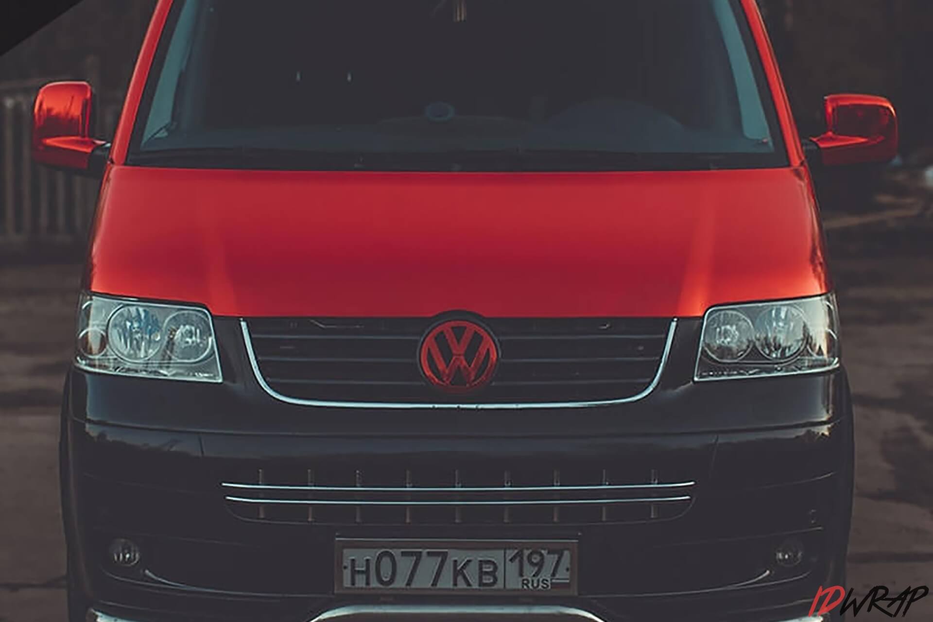 Volkswagen Multivan красный хром