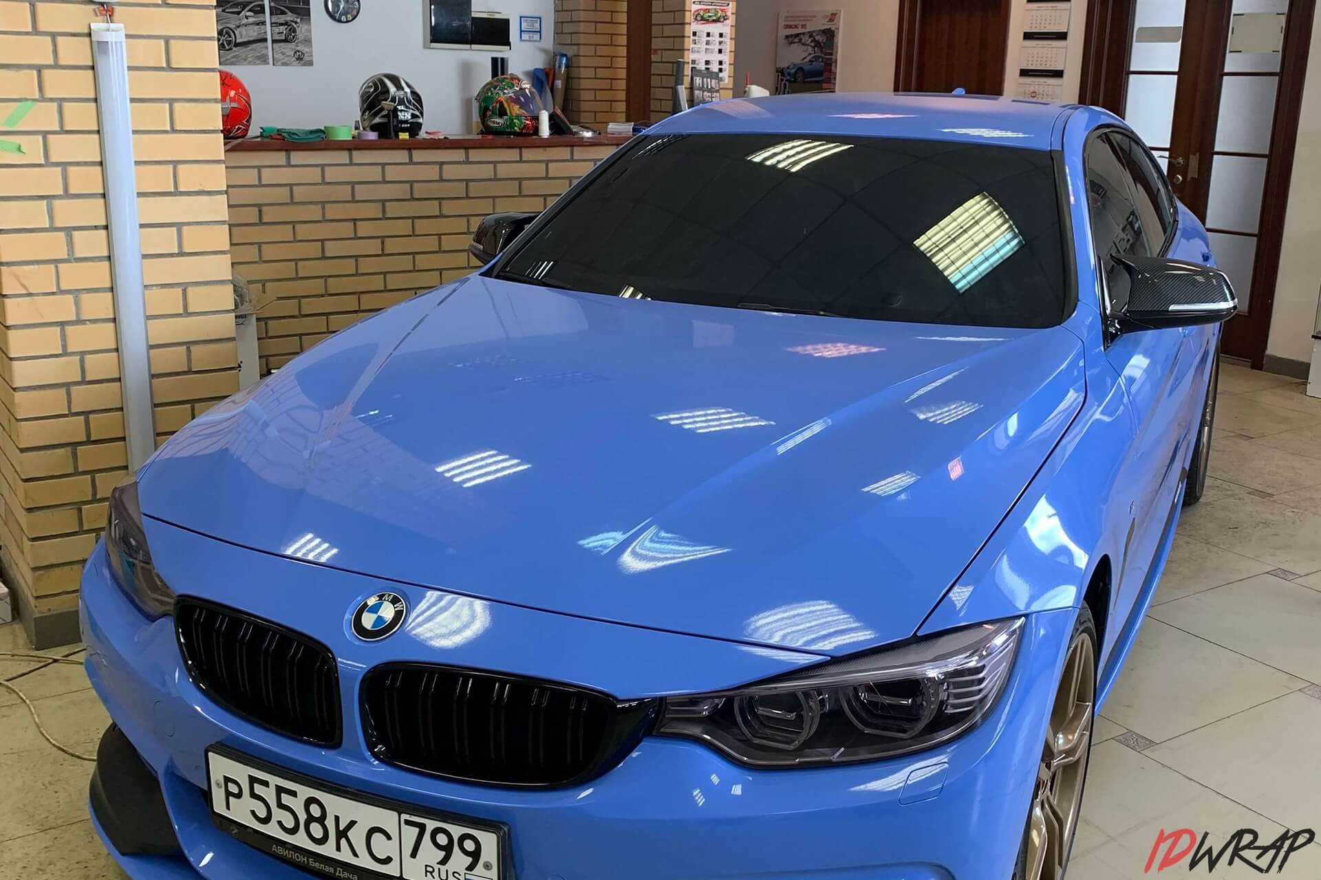 BMW голубой винил oracal 970